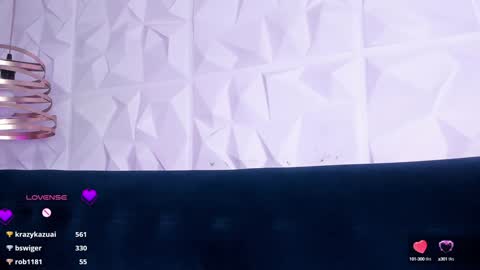 Snapshot of alys_molly chatting on January 2025 02:13:01 PM sopie online show from January 2025 02:13:01 PM