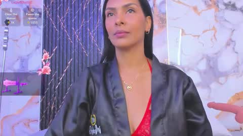 alyson__a online show from November 2025 12:16:01 PM