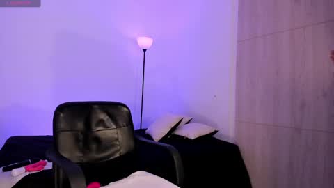 Alyson online show from March 2025 01:15:02 PM