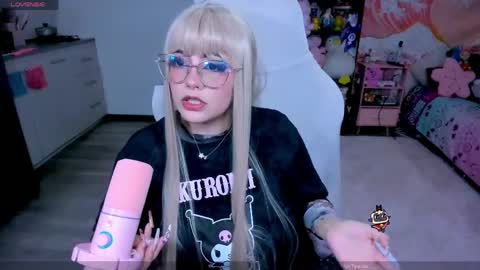  . Monday to Saturday at 10pm and 6am Colombia time online show from April 2026 02:48:01 AM