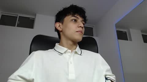 alyxen online show from March 2026 08:19:02 PM