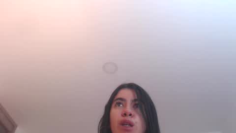 valentia online show from March 2026 02:39:02 AM