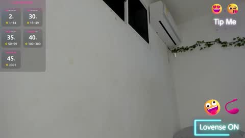 Snapshot of amaia_baez chatting on February 2026 07:34:02 PM AMAIA online show from February 2026 07:34:02 PM