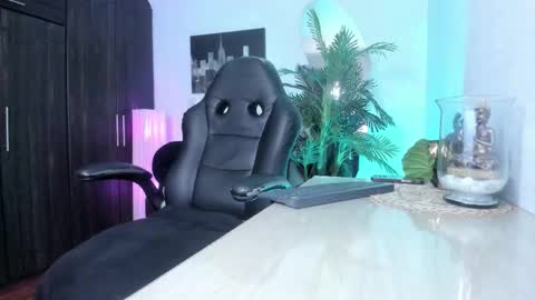 anny online show from February 2026 02:21:01 AM