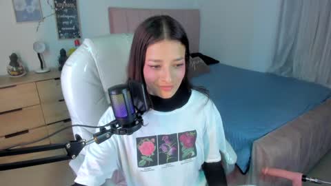 B I A N C A online show from February 2025 04:10:01 AM