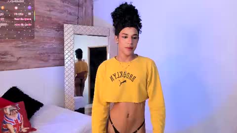 Snapshot of amaia_monroe chatting on June 2026 12:05:01 AM amaia_monroe online show from June 2026 12:05:01 AM