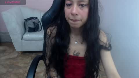 Snapshot of amaia_t chatting on April 2026 12:39:01 PM Amaia online show from April 2026 12:39:01 PM