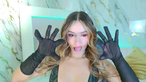 Amaia Haywood online show from October 2025 04:08:02 AM