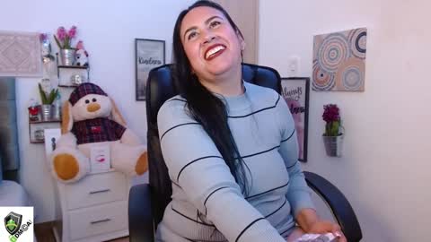 AMALIA online show from December 2024 11:19:01 PM