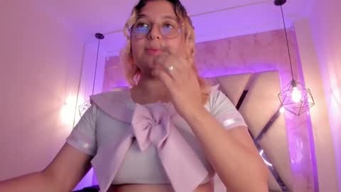 Amalia Im Back See you soon this January 7 at 10 pm Colombia time online show from March 2025 02:03:01 AM