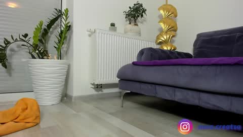 Amalia Nilsson  online show from January 2025 05:44:02 PM