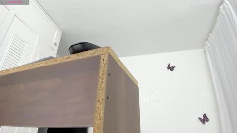 Snapshot of amalix23 chatting on March 2026 03:01:01 AM Amalia Ig online show from March 2026 03:01:01 AM