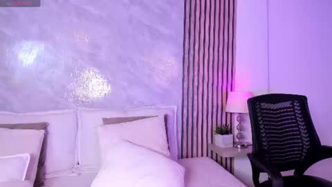 Luisa online show from July 2026 01:10:02 AM