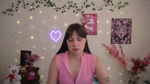 Snapshot of amanda_bright_ chatting on June 2026 09:55:02 AM amanda_bright_ online show from June 2026 09:55:02 AM