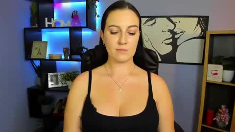 Amanda online show from March 2025 02:37:02 PM