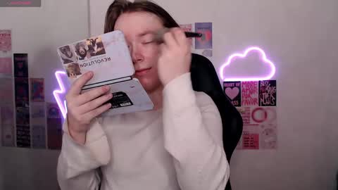 Hi im Amanda online show from May 2026 11:29:02 AM