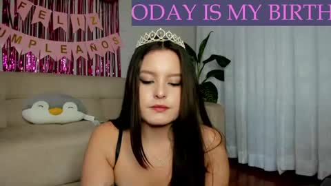 Snapshot of amanda_callum_ chatting on June 2026 02:05:01 PM Katha online show from June 2026 02:05:01 PM