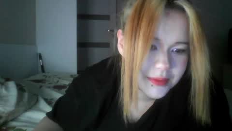 amanda_mia online show from June 2026 05:06:02 PM