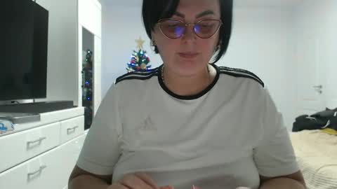 Anda .. online show from December 2025 09:32:02 PM