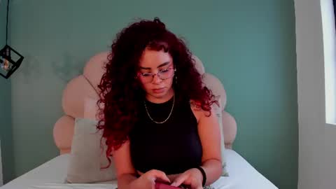 Snapshot of amanda_rios chatting on July 2026 10:42:02 PM Amanda Rios online show from July 2026 10:42:02 PM