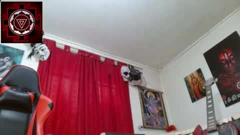 Snapshot of amanda_valeska chatting on May 2026 05:18:02 PM Amanda Valeska online show from May 2026 05:18:02 PM