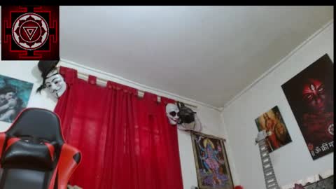 Snapshot of amanda_valeska chatting on May 2026 06:47:02 PM Amanda Valeska online show from May 2026 06:47:02 PM