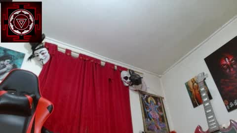 Snapshot of amanda_valeska chatting on May 2026 06:14:01 PM Amanda Valeska online show from May 2026 06:14:01 PM