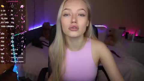 Snapshot of amandaafire chatting on October 2025 06:45:01 AM Amanda online show from October 2025 06:45:01 AM