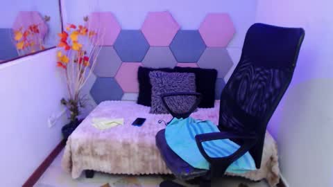 amandapeet online show from November 2025 09:58:01 PM