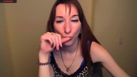 Amanda online show from March 2025 12:01:02 PM