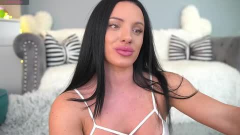 AmanndaSkye online show from April 2026 11:05:01 PM