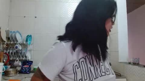 Amanne Misa online show from November 2025 08:52:02 PM