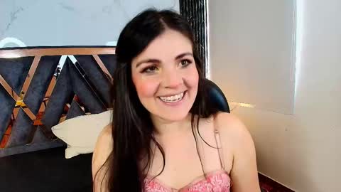 Snapshot of amara_vega chatting on November 2025 01:46:01 PM Amara Vega online show from November 2025 01:46:01 PM