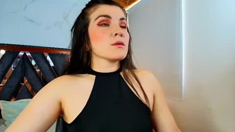 Snapshot of amara_vega chatting on November 2025 12:59:02 PM Amara Vega online show from November 2025 12:59:02 PM