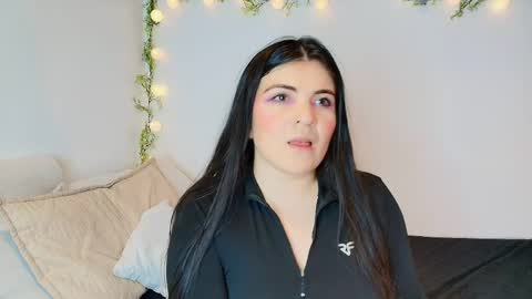 Snapshot of amara_vega chatting on May 2026 10:22:02 PM Amara Vega online show from May 2026 10:22:02 PM