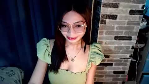 BELLA online show from December 2025 02:23:02 PM