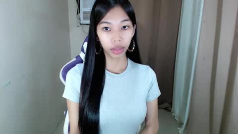 Snapshot of amarah_slut chatting on May 2026 02:10:01 PM Amarah online show from May 2026 02:10:01 PM