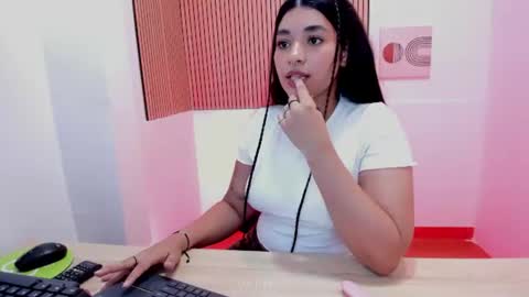 AMARANTA online show from August 2026 08:22:01 PM