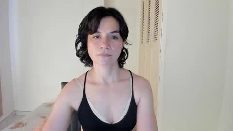 Amarantha online show from January 2026 07:17:02 PM