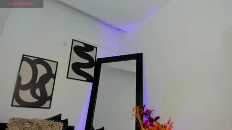    online show from April 2026 08:02:01 PM