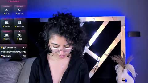 Emily online show from February 2025 05:09:02 PM