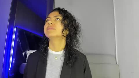 Emily online show from February 2026 11:20:02 AM