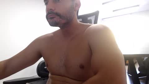 amateurmilk30 online show from April 2026 07:06:02 PM