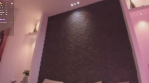 Snapshot of amatiista_12 chatting on June 2026 02:33:01 PM A M A T I S T A online show from June 2026 02:33:01 PM