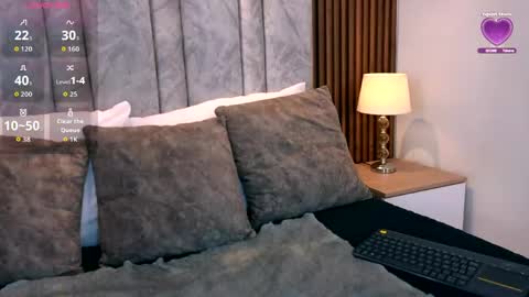 Snapshot of amatista__smith chatting on April 2026 02:16:02 PM AMATISTA online show from April 2026 02:16:02 PM
