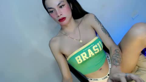 Annika 25yrs old online show from March 2025 06:49:01 AM