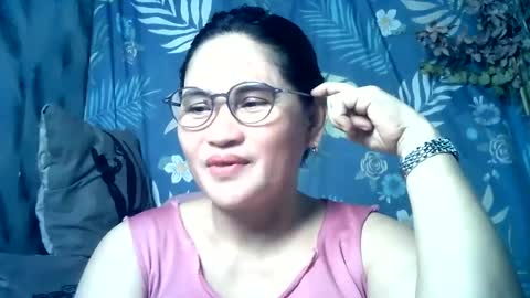 Snapshot of amazing_angel22 chatting on June 2026 12:24:01 AM amazing angel online show from June 2026 12:24:01 AM