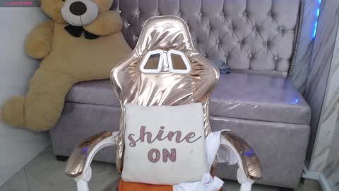 LIVE 0730AM-0200PM online show from January 2025 06:57:02 PM