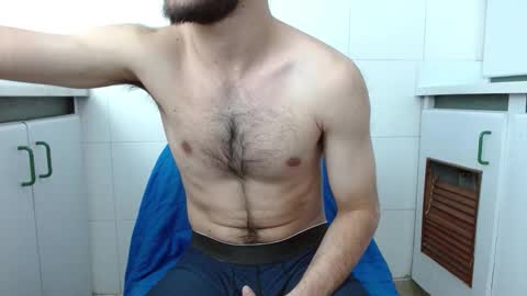 Snapshot of ambar_mds chatting on September 2025 02:21:01 PM Sebas online show from September 2025 02:21:01 PM