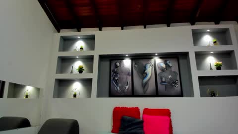 Ambar  online show from January 2025 12:09:01 PM